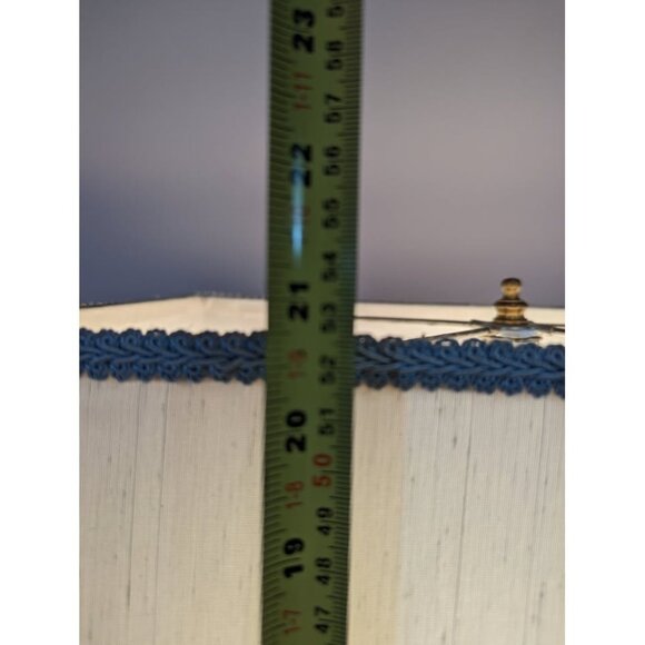 Vintage Nautical Carved Wheel Lamp for the Bedroom - Picture 4 of 8